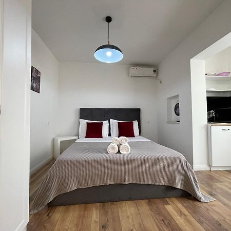 Central Studio Apartments ติรานา ภายนอก รูปภาพ