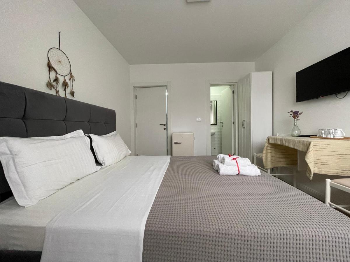 Central Studio Apartments ติรานา ภายนอก รูปภาพ