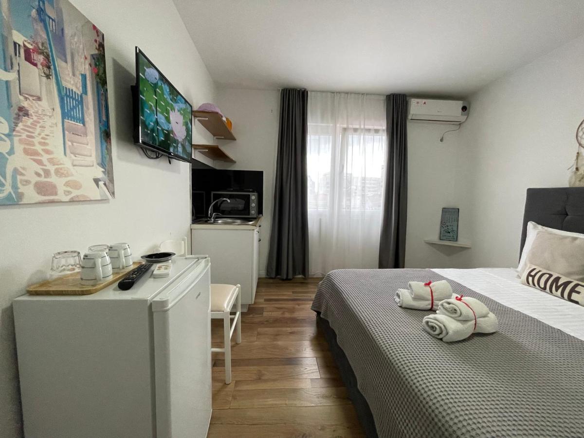 Central Studio Apartments ติรานา ภายนอก รูปภาพ
