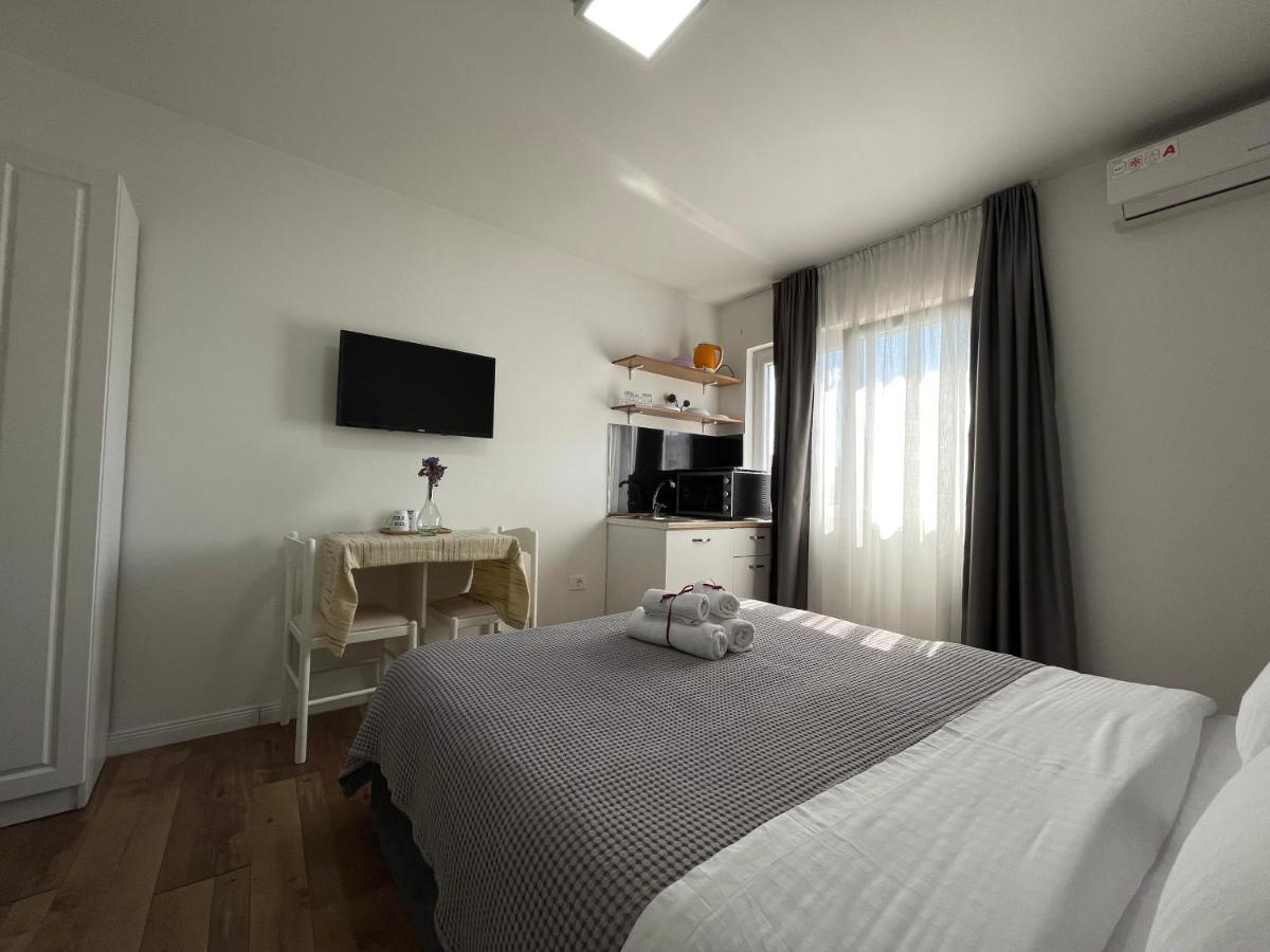 Central Studio Apartments ติรานา ภายนอก รูปภาพ