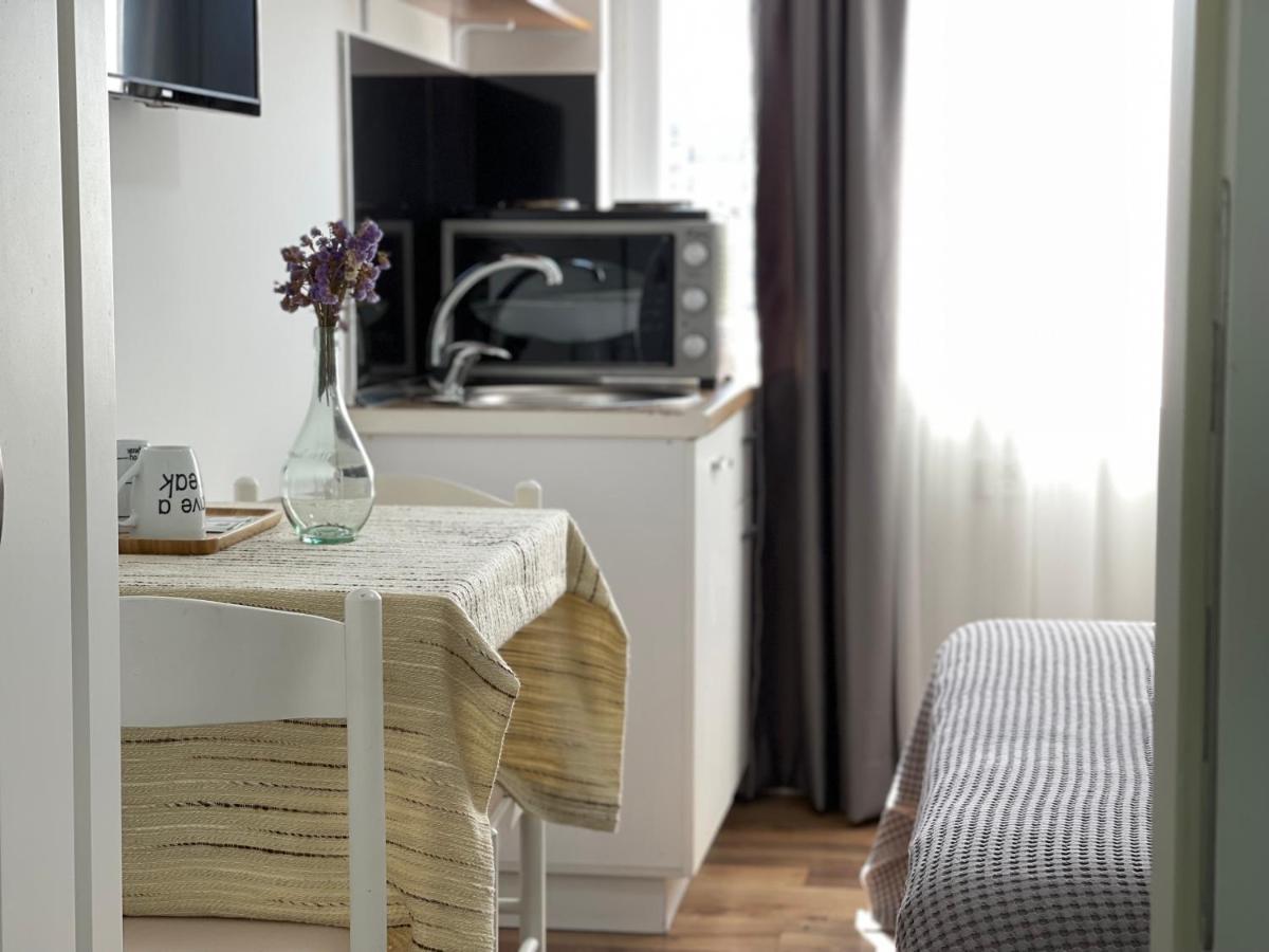 Central Studio Apartments ติรานา ภายนอก รูปภาพ
